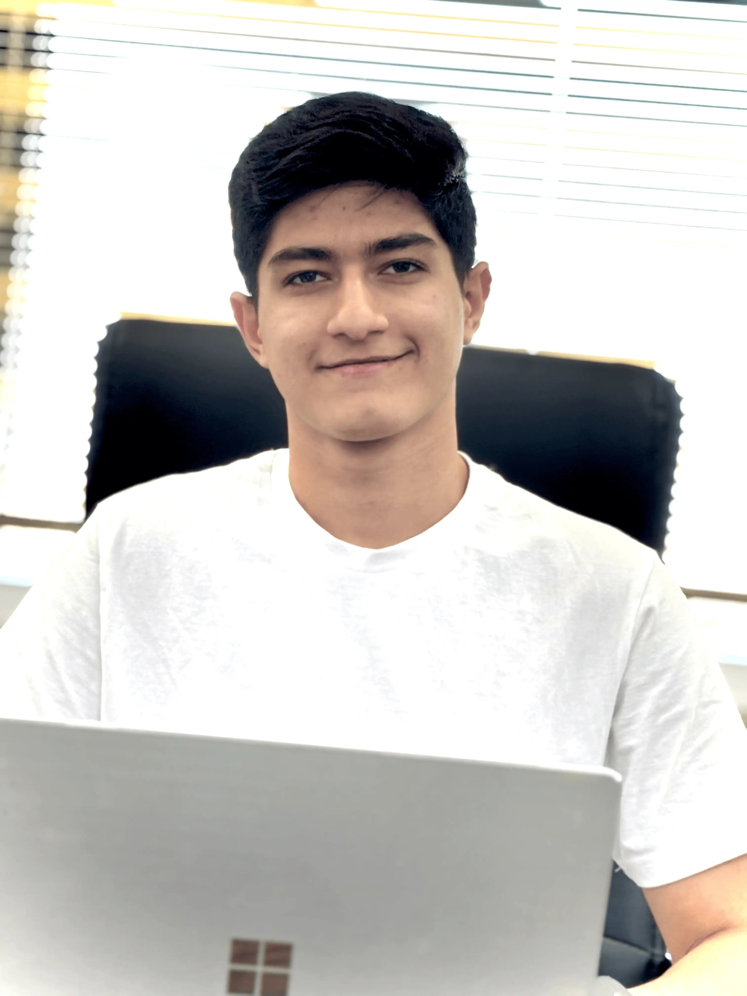Realtor معید ارزندی